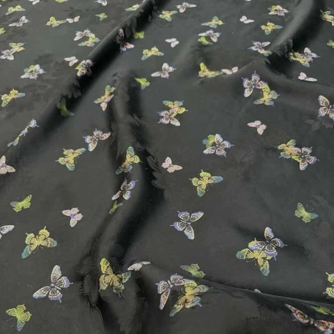 Tissu en soie lourde noire à m - Sewing Vest avis et prix